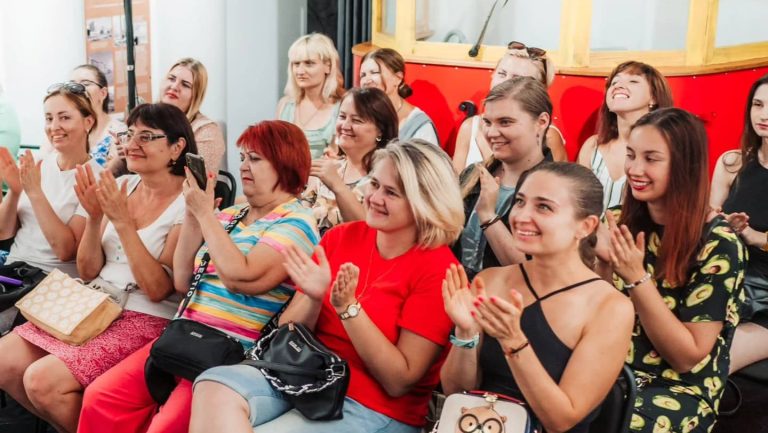 молодь онлайн тренінги для молоді